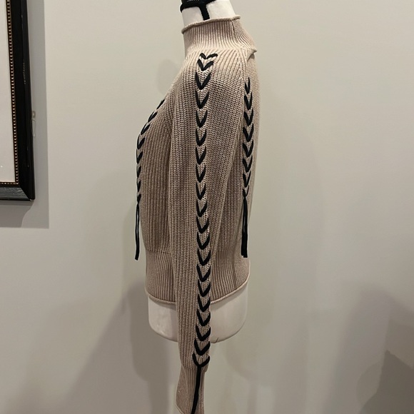WISPR Ribbed Turtleneck Sweater Tan Beige with Brown Lace Up Stitching XS - Picture 3 of 7